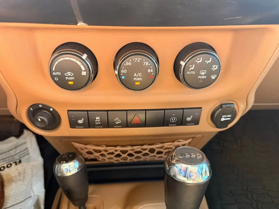 2014 Jeep JK Wrangler - Image 10 of 11
