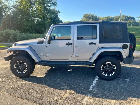 2014 Jeep Wrangler Unlimited Sahara Sport Utility 4D