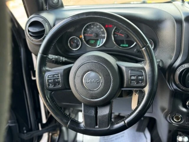 2014 Jeep JK Wrangler - Image 15 of 17