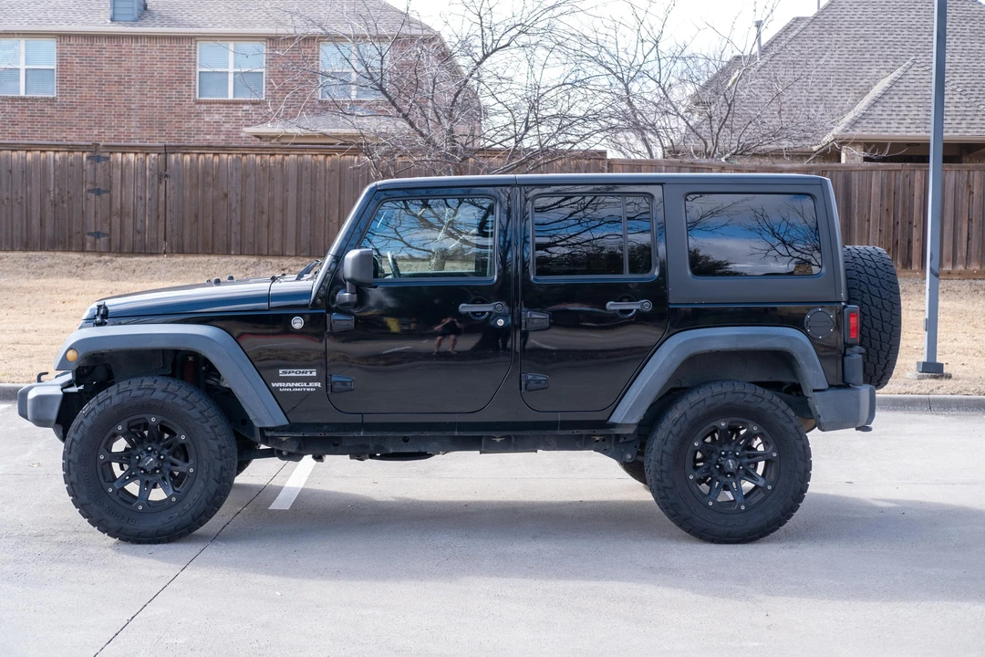 2014 Jeep JK Wrangler - Image 7 of 31