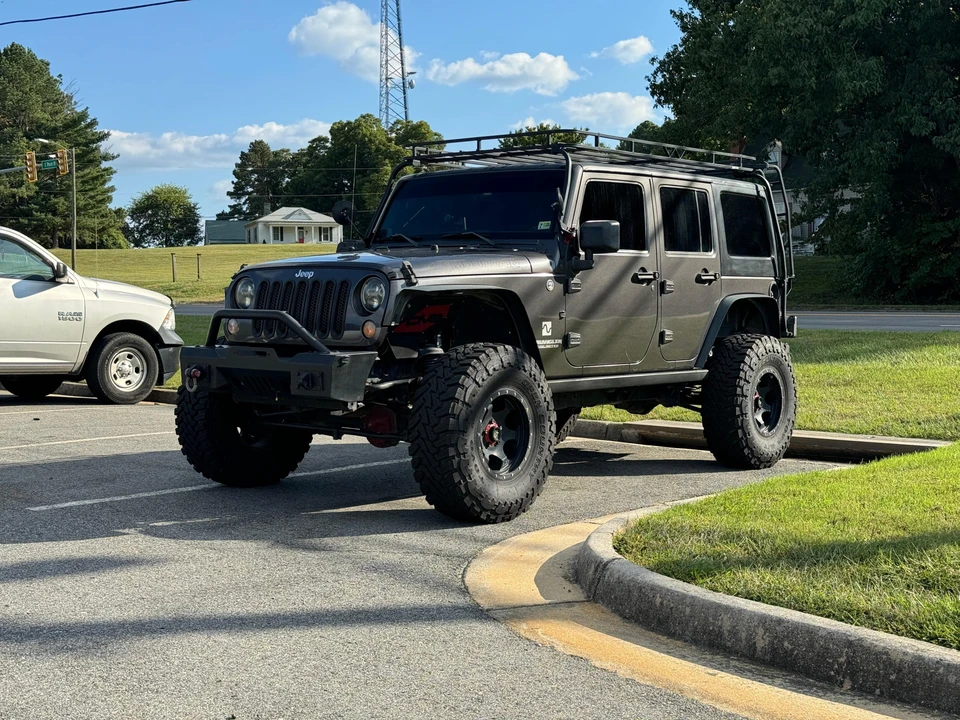 2014 Jeep JK Wrangler - Image 6 of 31