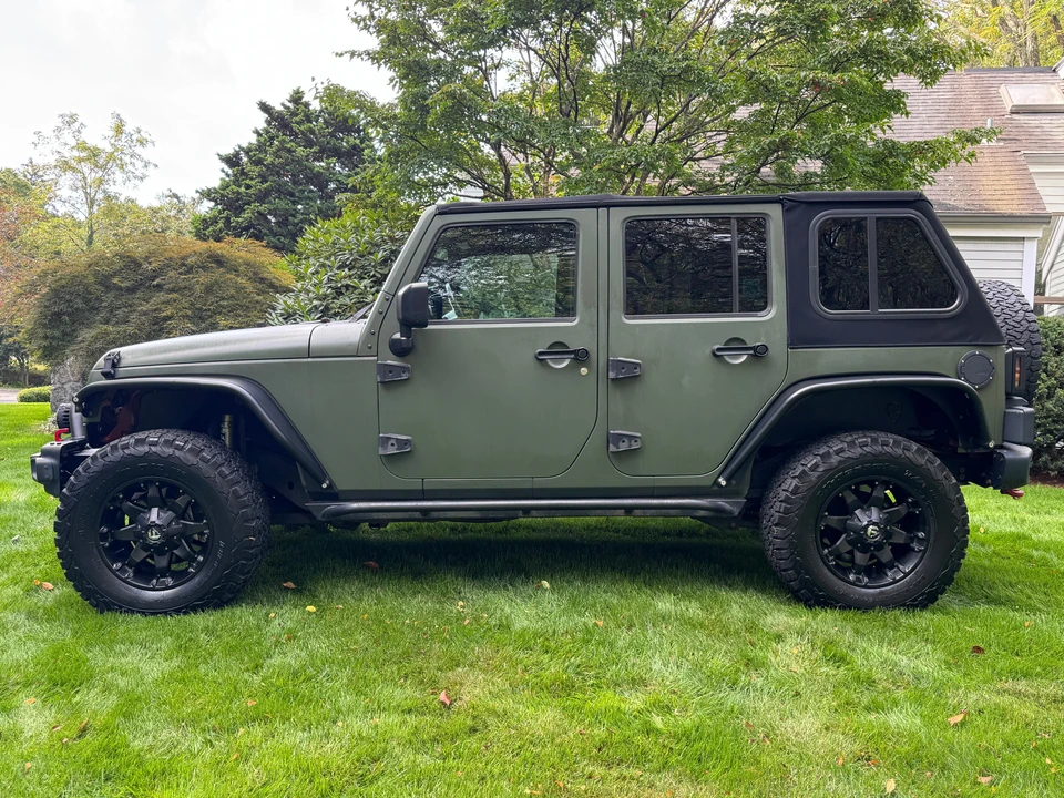 2014 Jeep JK Wrangler - Image 7 of 31