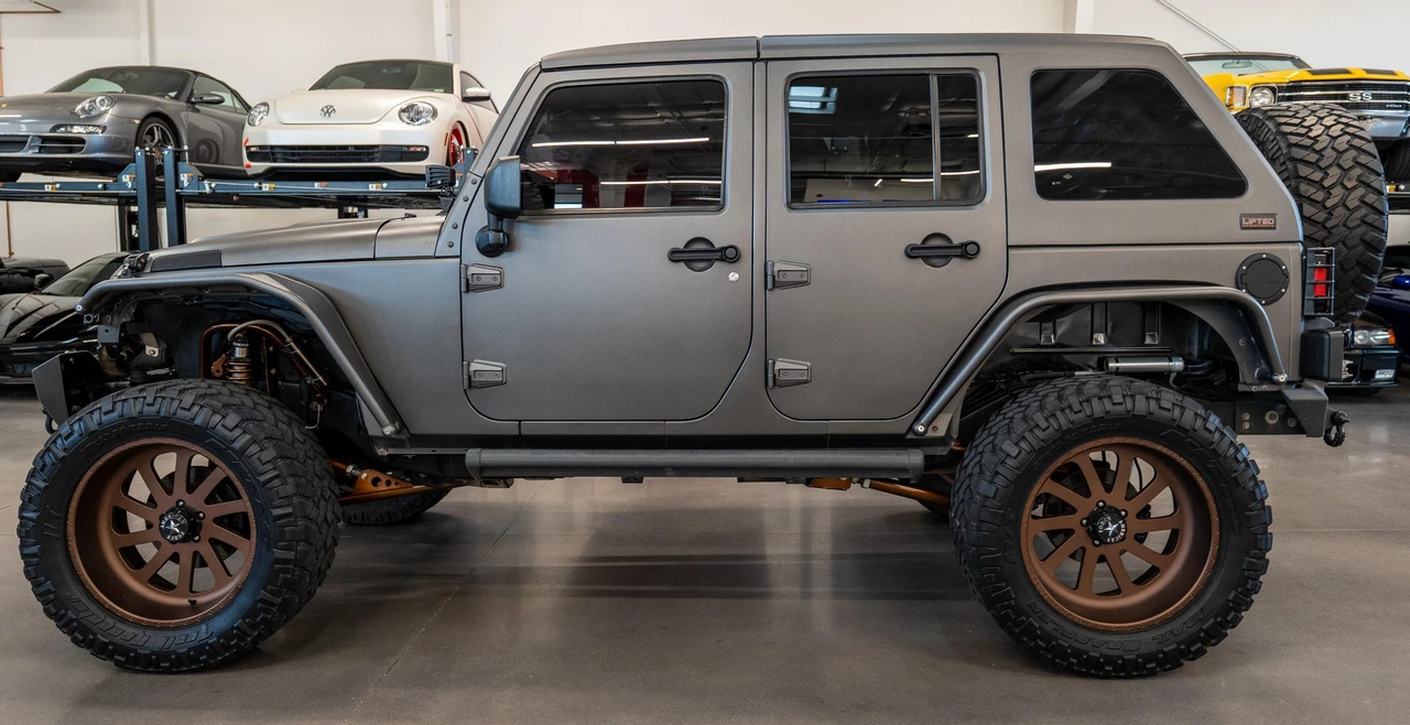 2014 Jeep JK Wrangler - Image 10 of 31
