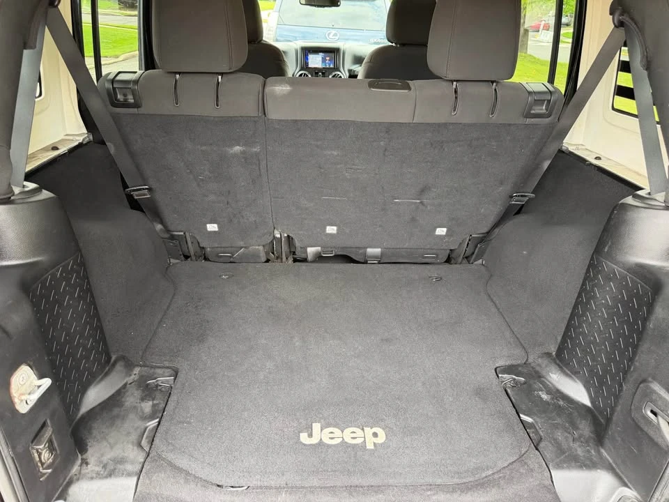 2014 Jeep JK Wrangler - Image 10 of 16
