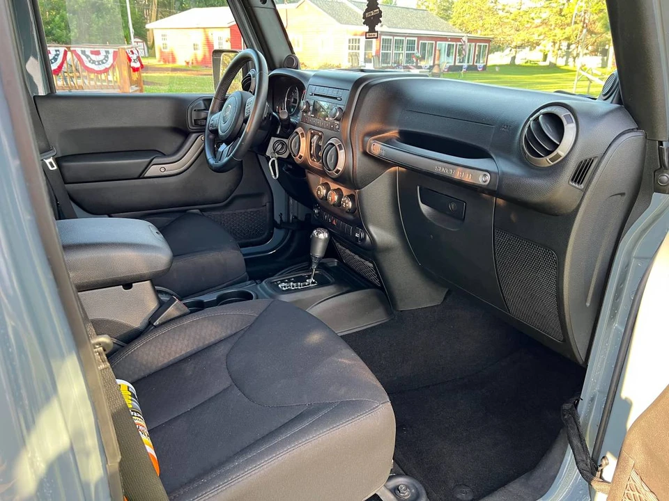 2014 Jeep JK Wrangler - Image 10 of 18