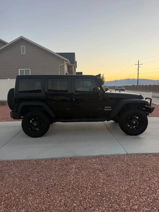 2014 Jeep JK Wrangler - Image 4 of 17