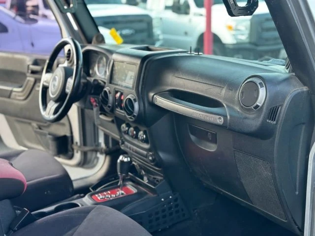 2014 Jeep JK Wrangler - Image 15 of 16