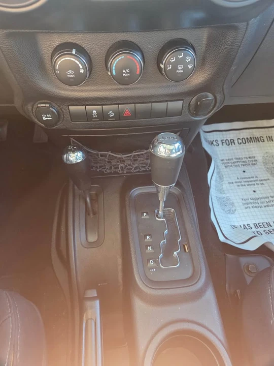 2014 Jeep JK Wrangler - Image 17 of 18