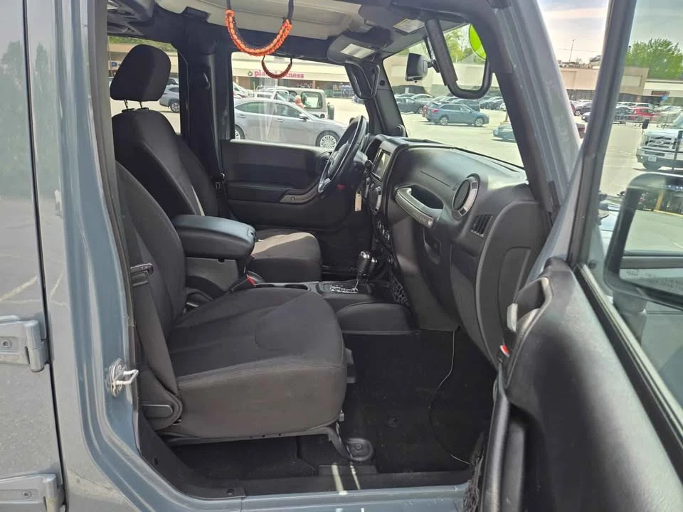 2014 Jeep JK Wrangler - Image 9 of 14