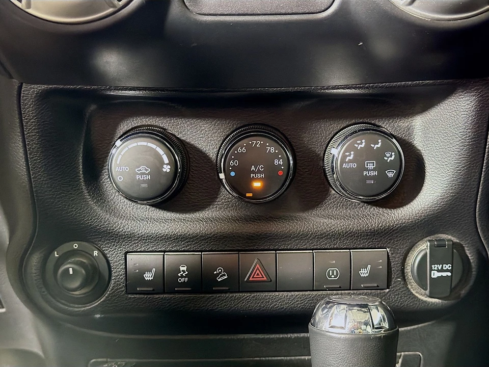 2014 Jeep JK Wrangler - Image 19 of 31