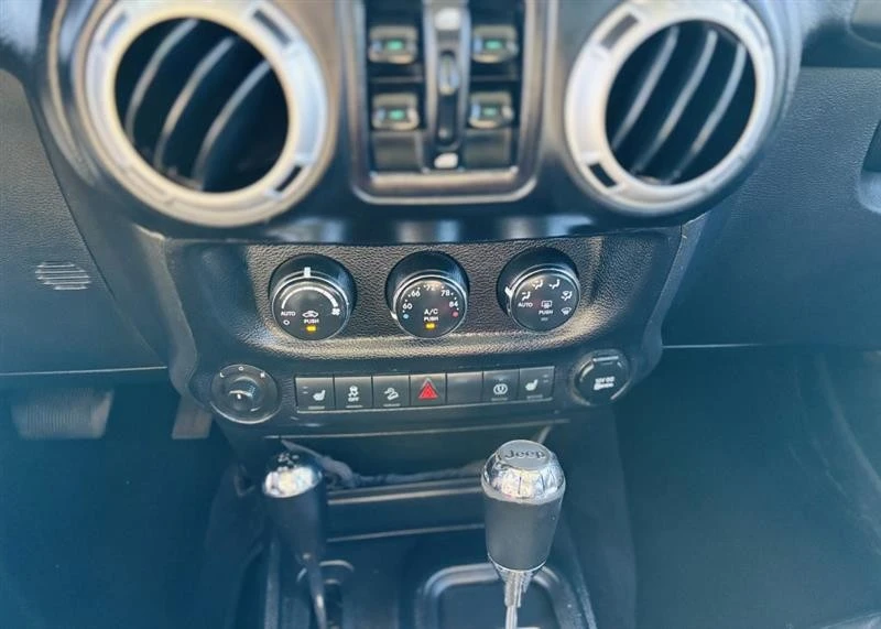 2014 Jeep JK Wrangler - Image 19 of 20