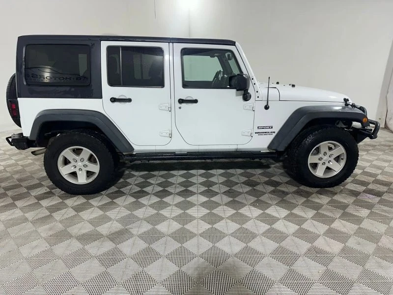 2014 Jeep JK Wrangler - Image 8 of 12