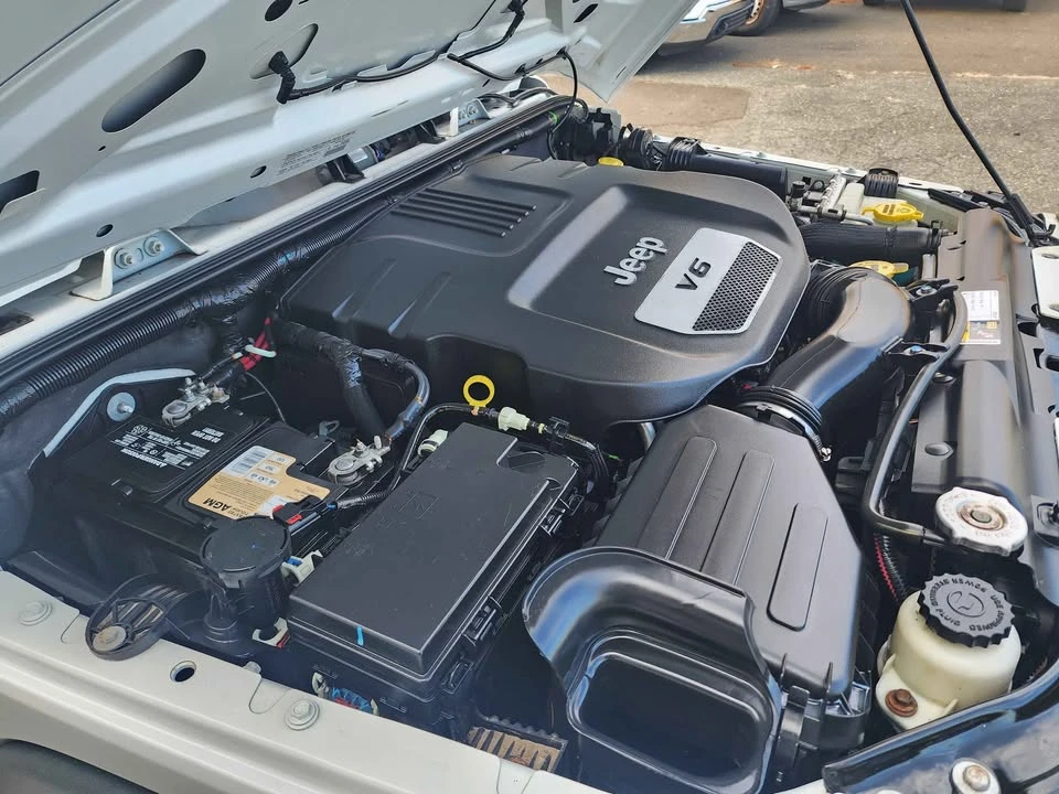 2014 Jeep JK Wrangler - Image 18 of 19