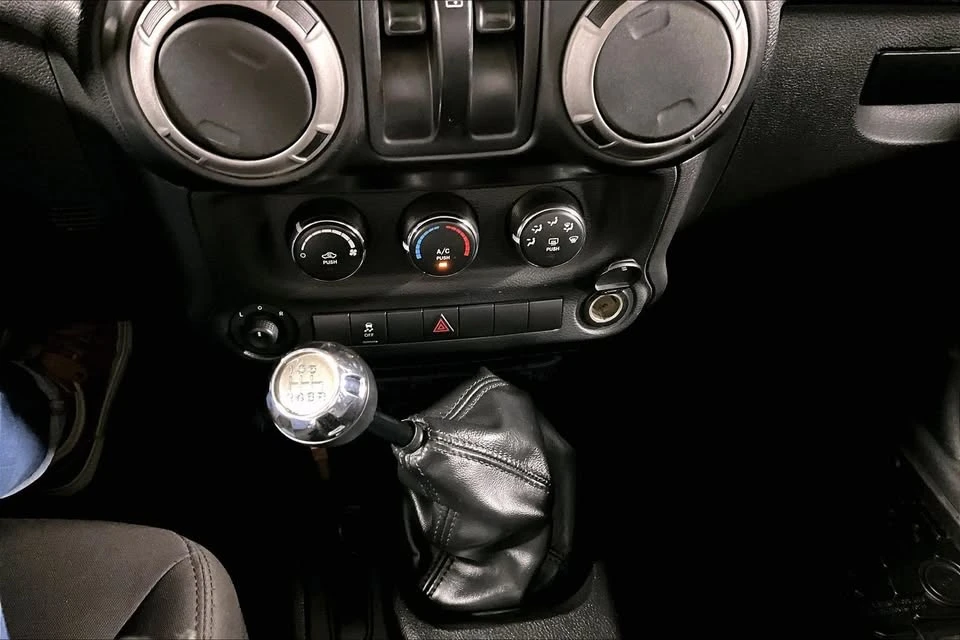 2014 Jeep JK Wrangler - Image 6 of 12