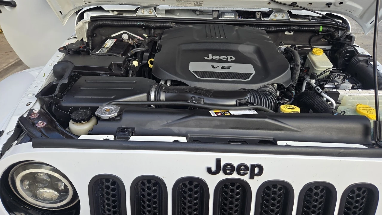 2014 Jeep JK Wrangler - Image 9 of 13
