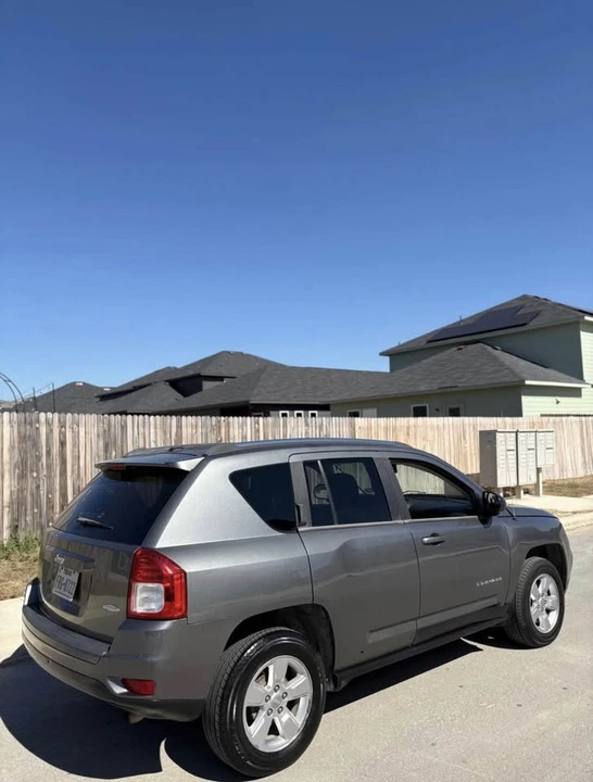2014 Jeep Compass - Image 3 of 10