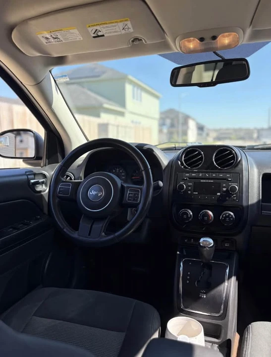 2014 Jeep Compass - Image 8 of 10