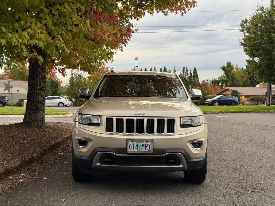 2014 Jeep WK2 Grand Cherokee - Image 2 of 10