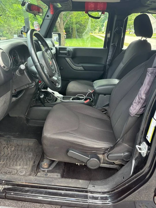 2014 Jeep JK Wrangler - Image 15 of 18
