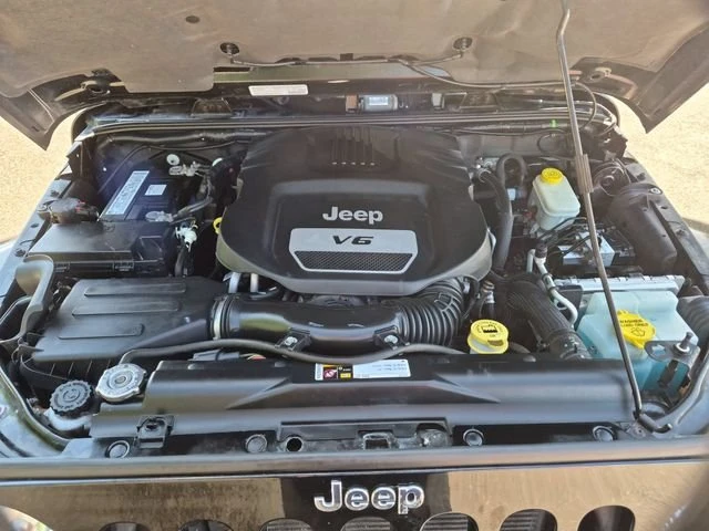 2014 Jeep JK Wrangler - Image 16 of 17