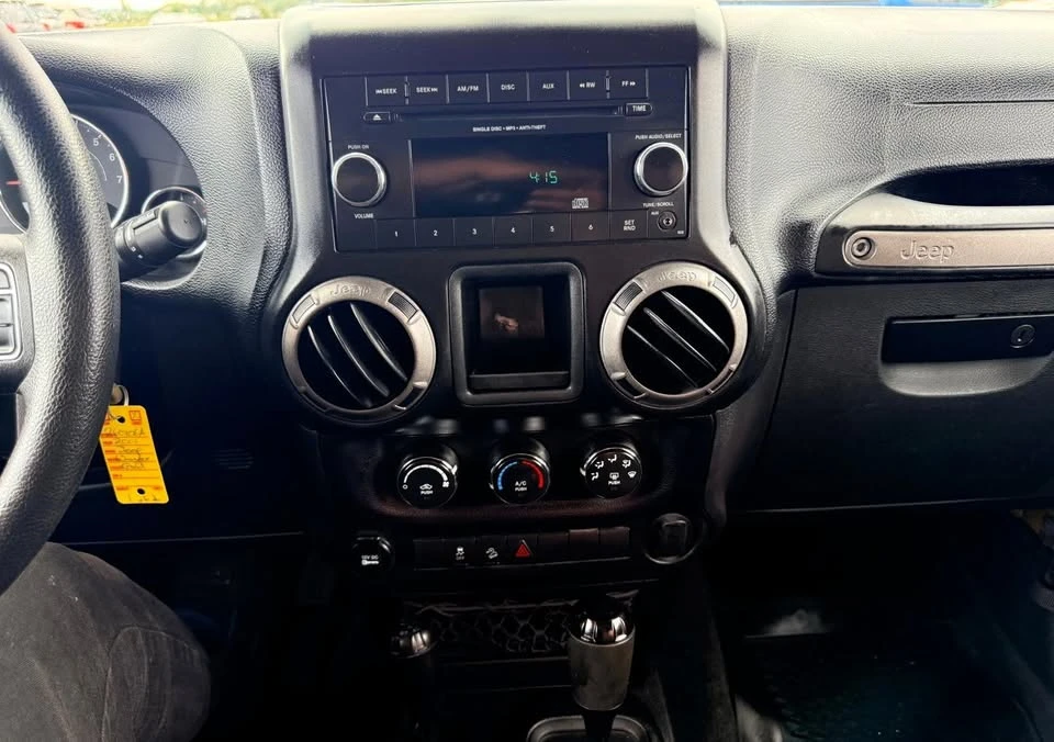 2014 Jeep JK Wrangler - Image 16 of 19