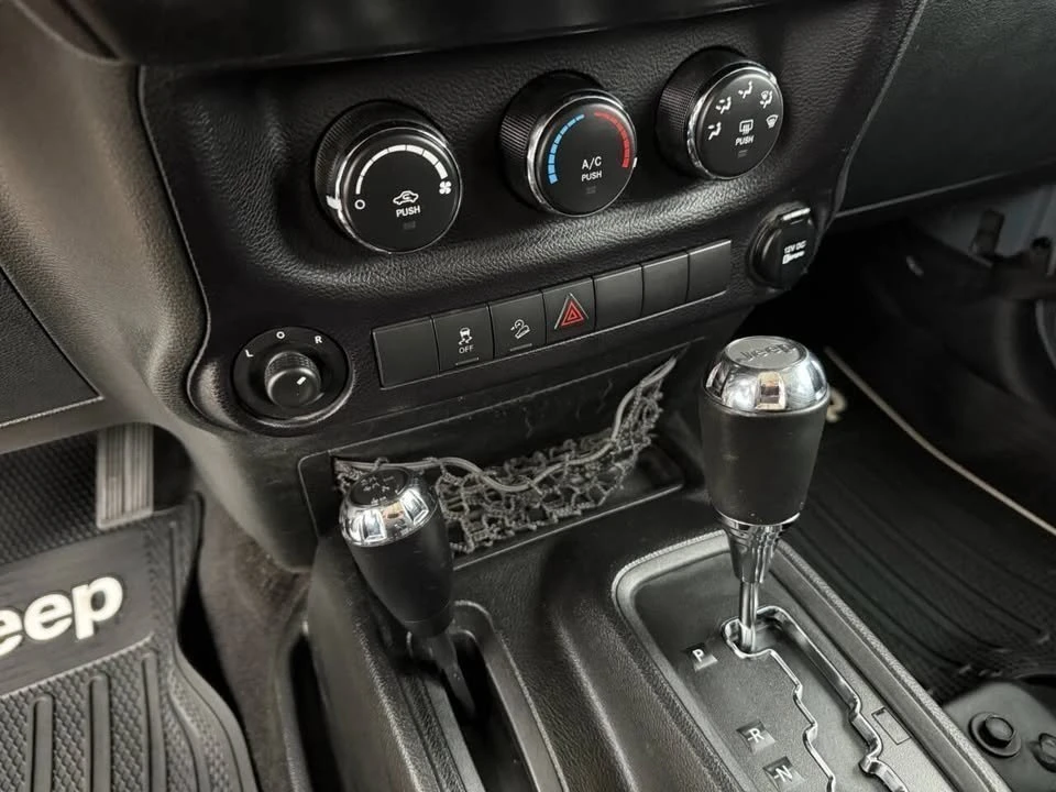 2014 Jeep JK Wrangler - Image 14 of 16