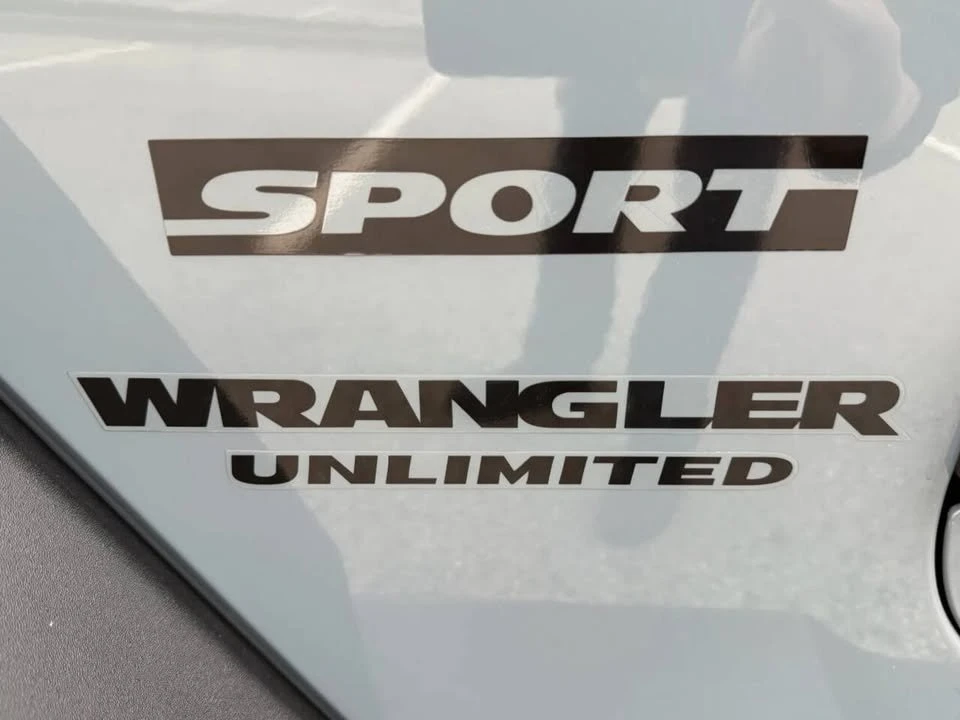 2014 Jeep JK Wrangler - Image 15 of 16