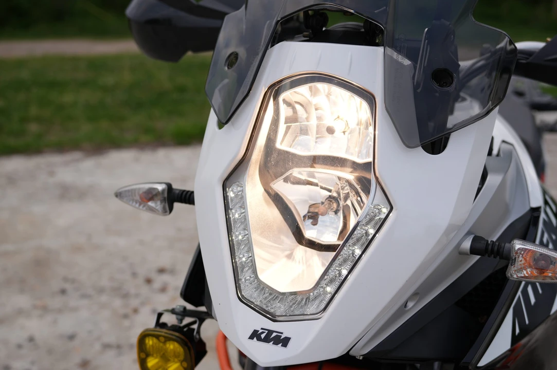 2014 KTM - Image 13 of 31