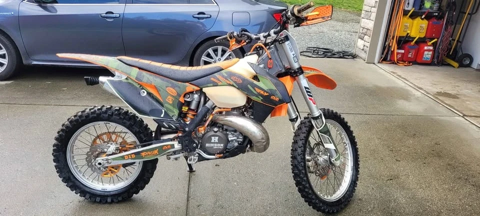 2014 KTM - Image 2 of 8