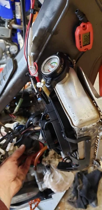 2014 KTM - Image 7 of 8