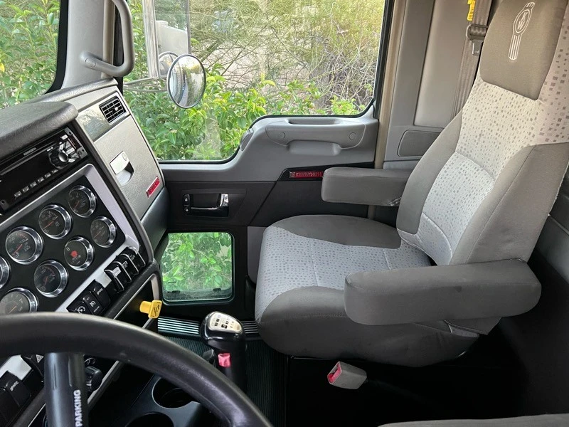 2014 Kenworth - Image 11 of 21