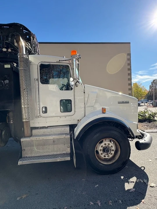 2014 Kenworth T800 - Image 13 of 21