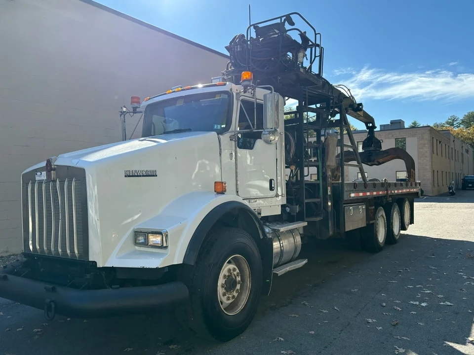 2014 Kenworth T800 - Image 3 of 21
