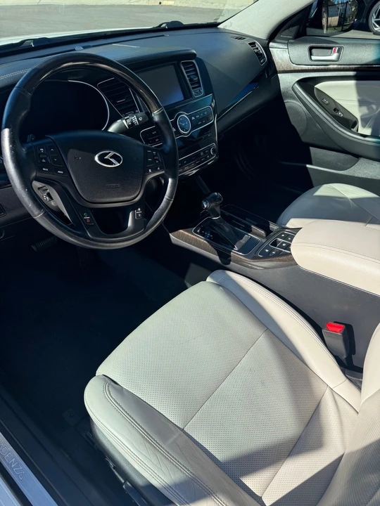 2014 Kia - Image 9 of 13