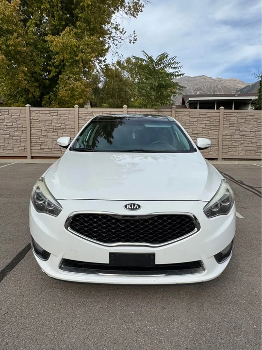 2014 Kia - Image 2 of 15