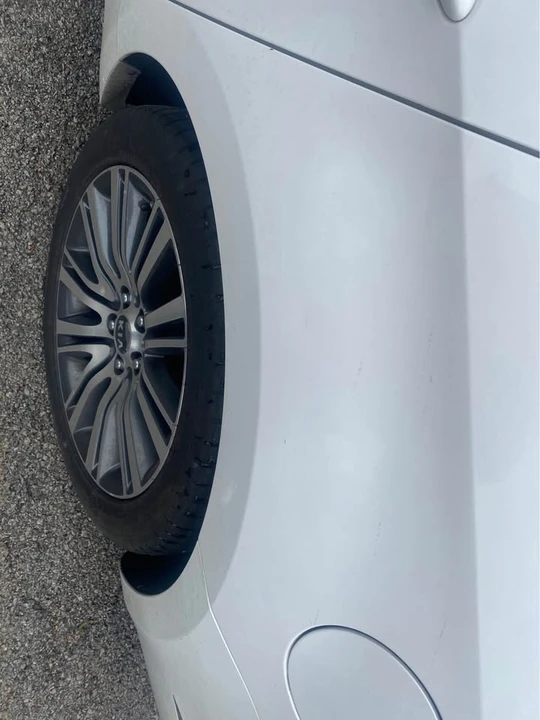2014 Kia - Image 6 of 8