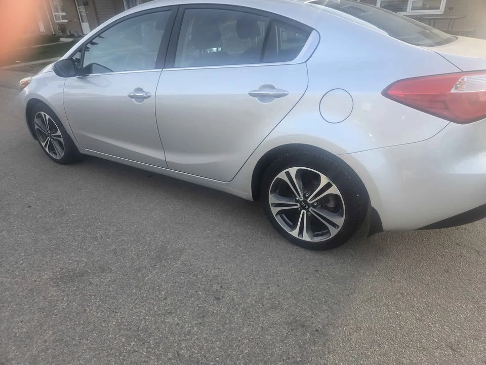 2014 Kia Forte - Image 6 of 19