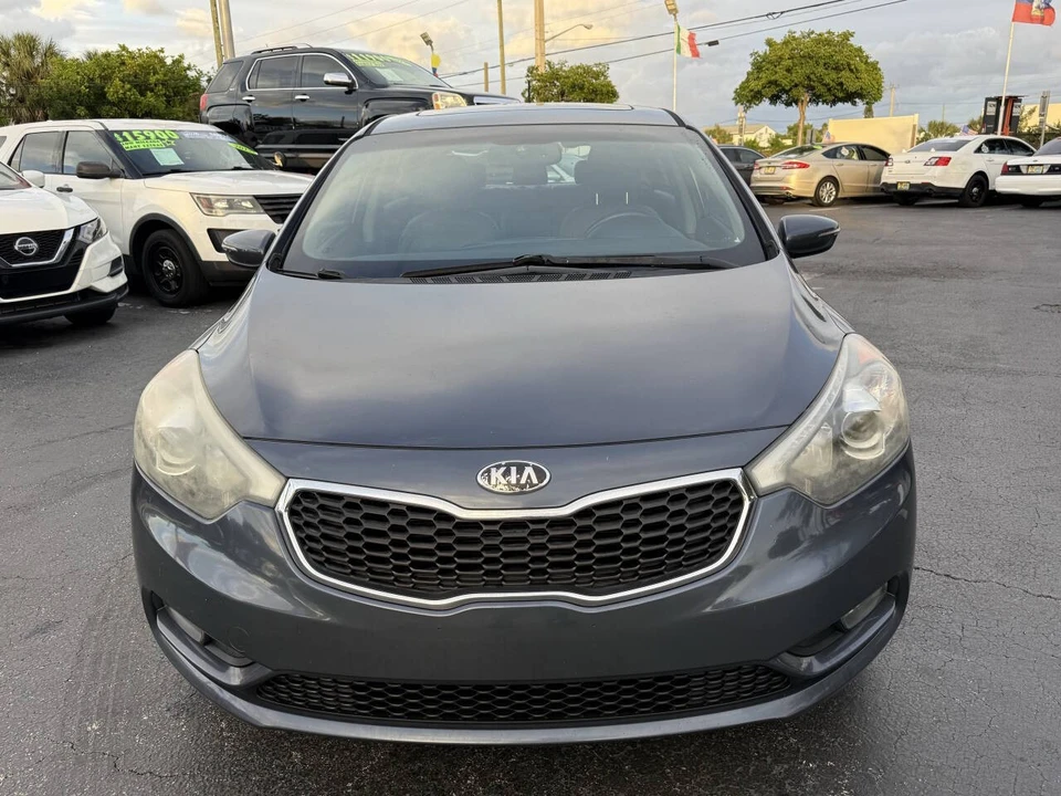 2014 Kia Forte - Image 9 of 12