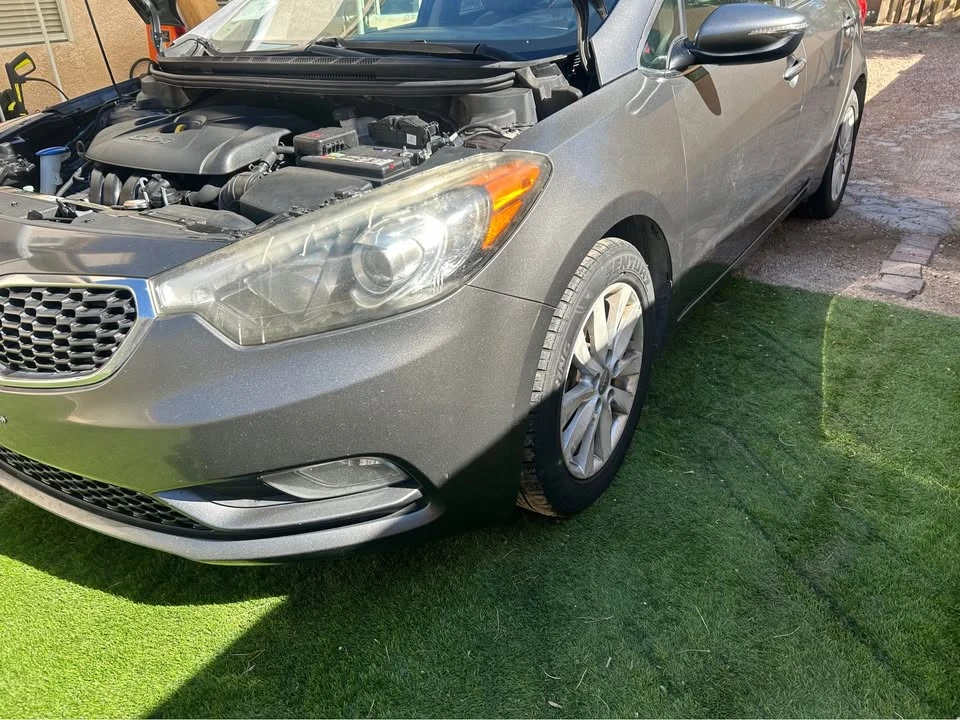2014 Kia Forte - Image 4 of 12