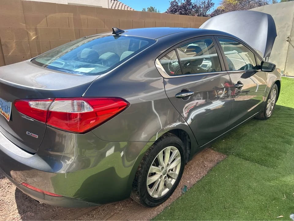 2014 Kia Forte - Image 2 of 12
