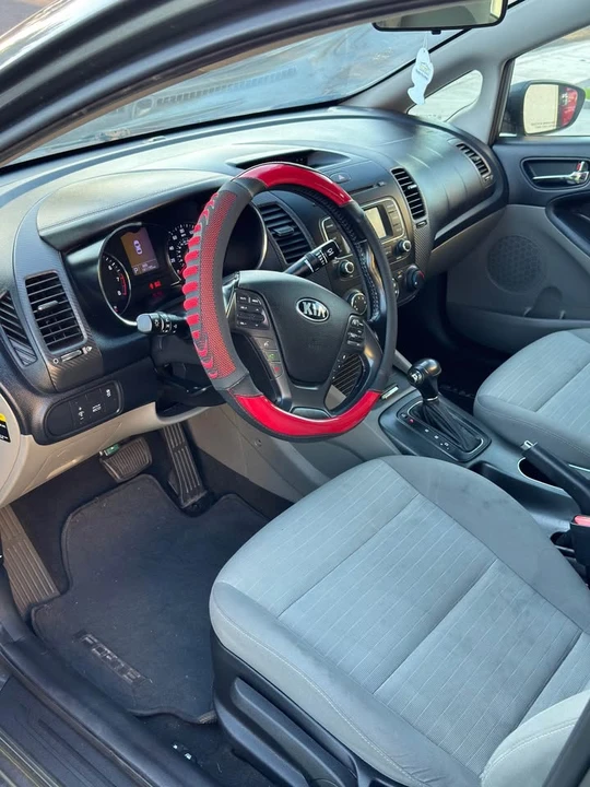 2014 Kia Forte - Image 2 of 8