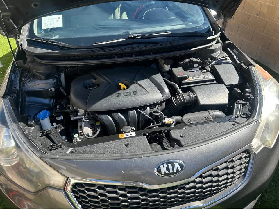 2014 Kia Forte - Image 6 of 12