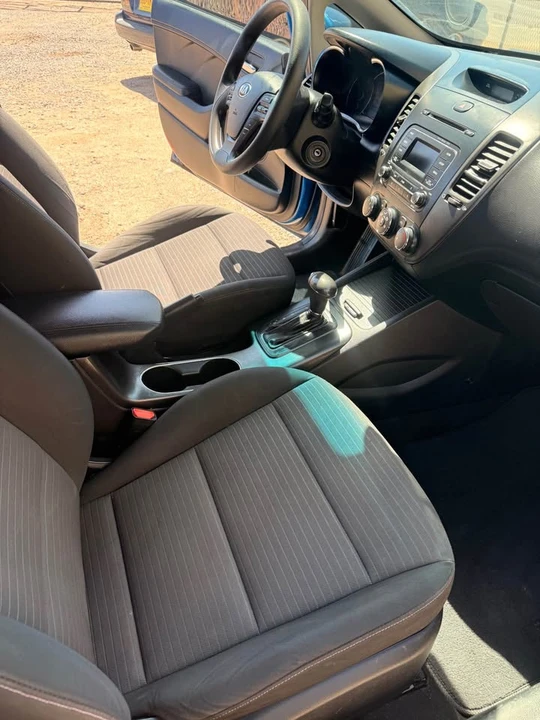 2014 Kia Forte - Image 12 of 13