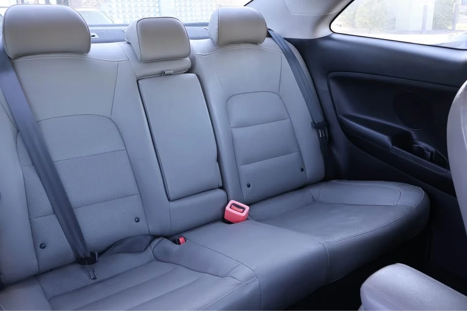 2014 Kia Forte - Image 10 of 11