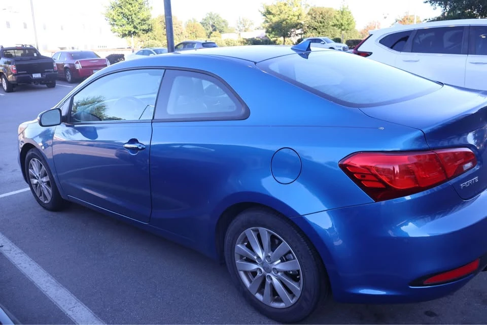 2014 Kia Forte - Image 3 of 11