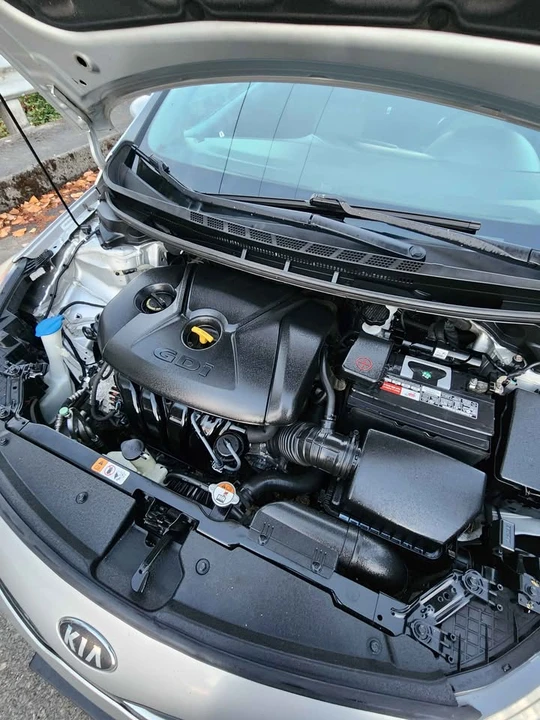 2014 Kia Forte - Image 6 of 17