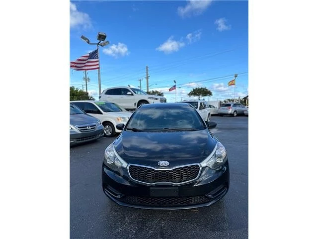 2014 Kia Forte - Image 9 of 21