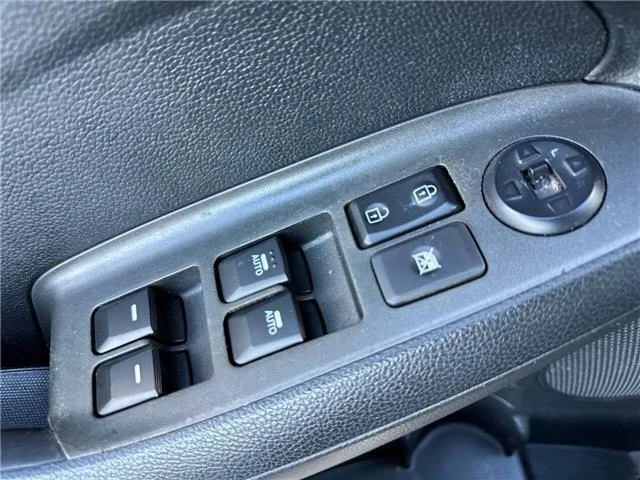 2014 Kia Forte - Image 18 of 21