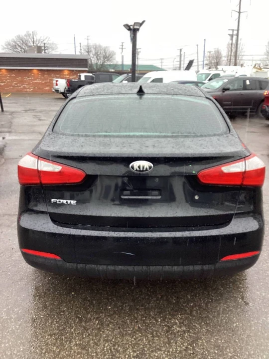 2014 Kia Forte - Image 17 of 17