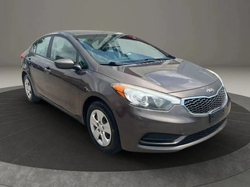 2014 Kia Forte - Image 3 of 12